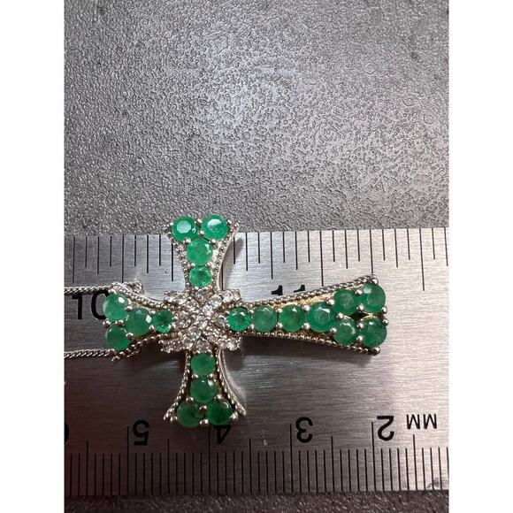 Emerald and zircon sterling silver cross pendant with 20 inch chain - Picture 5 of 12